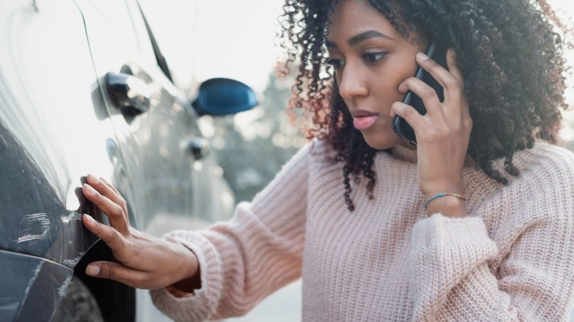 This guide is here to help you hire an auto accident attorney in Las Vegas. Unfortunately, collisions between passenger cars and motor vehicles on the road are frequent.